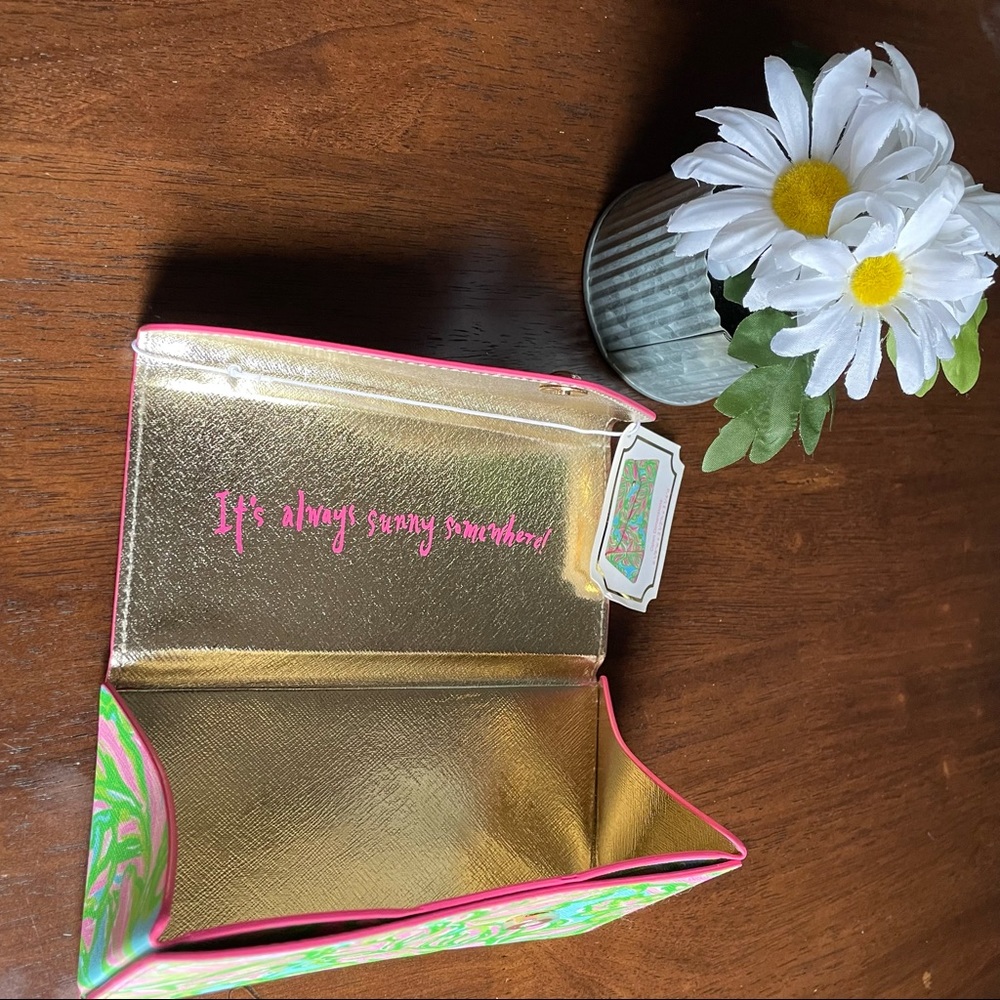 Lilly Pulitzer Sunglasses Case Blue Pink Green Nwt - Picture 3 of 7